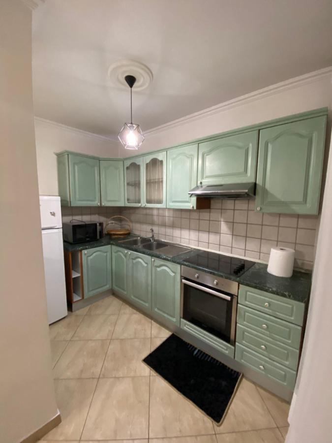 Chlo Apartment 3 Тирана Экстерьер фото